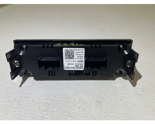 INTERNATIONAL 4065331C6 Temperature Control