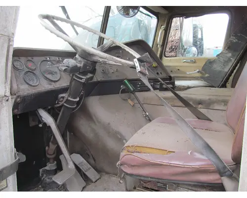 INTERNATIONAL 4070B Truck For Sale