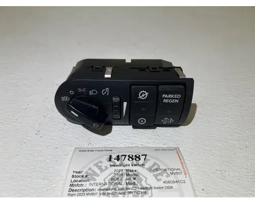 INTERNATIONAL 4080941C2 Headlight switch