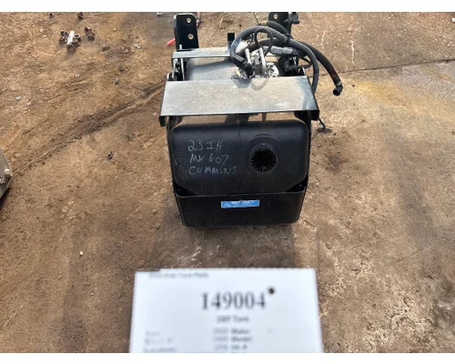 INTERNATIONAL 4156062C97 DEF Tank