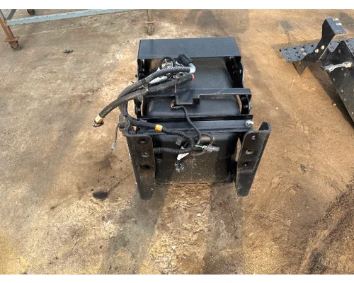 INTERNATIONAL 4156062C97 DEF Tank