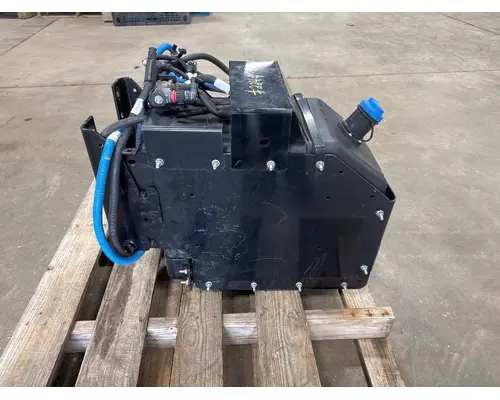 INTERNATIONAL 4177862C91 DEF Tank