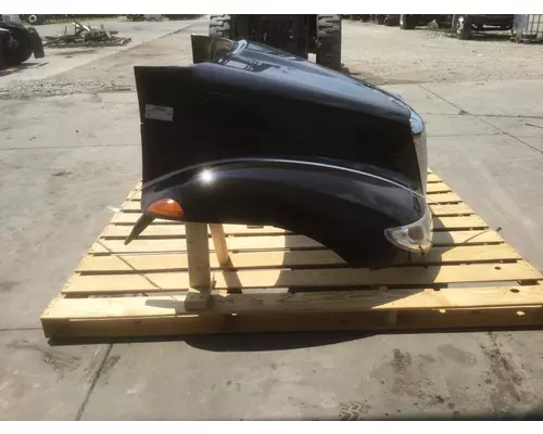 INTERNATIONAL 4200 2002-2009 HOOD