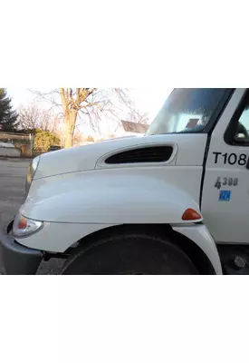 INTERNATIONAL 4200 2002-2009 HOOD