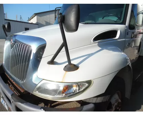 INTERNATIONAL 4200 2002-2009 HOOD