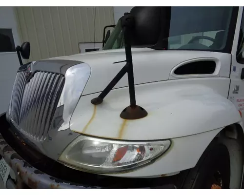 INTERNATIONAL 4200 2002-2009 HOOD