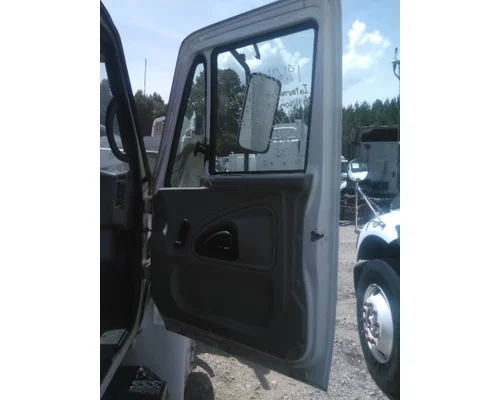 INTERNATIONAL 4200 2002-2018 DOOR ASSEMBLY, FRONT