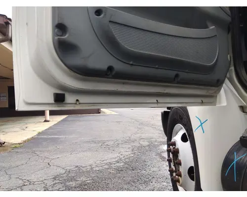 INTERNATIONAL 4200 2002-2018 DOOR ASSEMBLY, FRONT