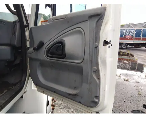 INTERNATIONAL 4200 2002-2018 DOOR ASSEMBLY, FRONT