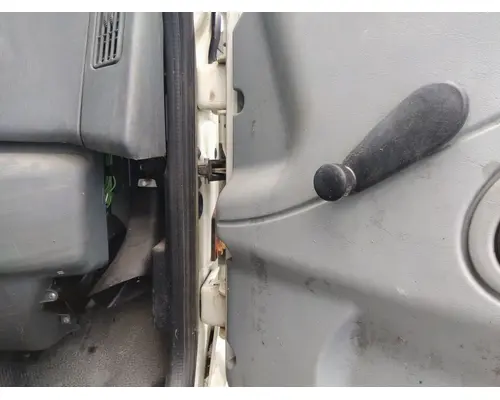 INTERNATIONAL 4200 2002-2018 DOOR ASSEMBLY, FRONT