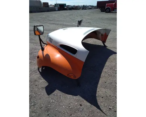 INTERNATIONAL 4200/4300/4400 HOOD