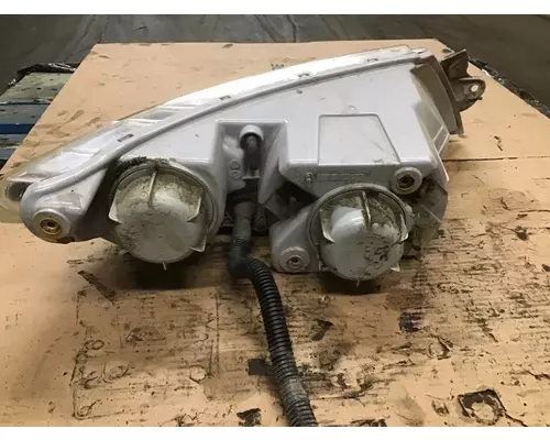 INTERNATIONAL 4200/4300/4400 Headlamp Assembly