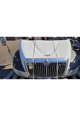 INTERNATIONAL 4200 LP Hood