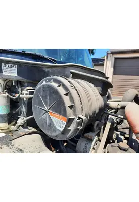 INTERNATIONAL 4200 AIR CLEANER
