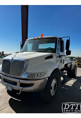 INTERNATIONAL 4200 Axle Beam (Front)