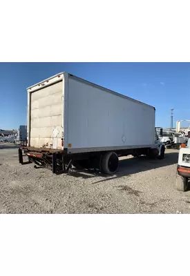 INTERNATIONAL 4200 Body / Bed