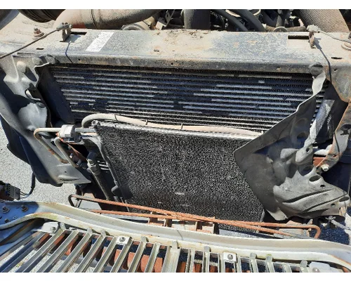 INTERNATIONAL 4200 COOLING ASSEMBLY (RAD, COND, ATAAC)