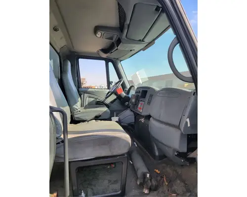 INTERNATIONAL 4200 Cab Assembly