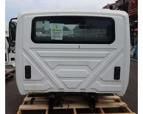 INTERNATIONAL 4200 Cab Assembly