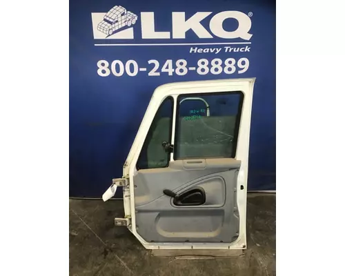 INTERNATIONAL 4200 DOOR ASSEMBLY, FRONT