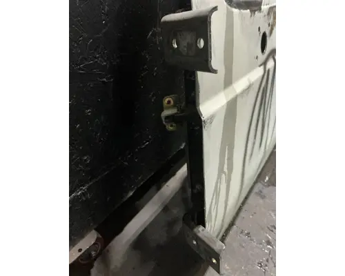 INTERNATIONAL 4200 Door Assembly, Front