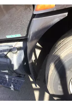 INTERNATIONAL 4200 FENDER EXTENSION