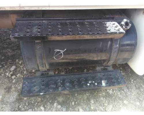 INTERNATIONAL 4200 FUEL TANK