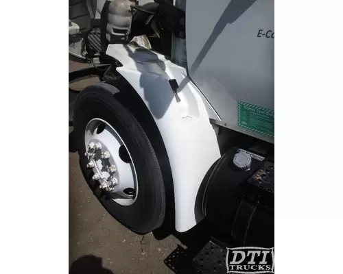 INTERNATIONAL 4200 Fender Extension