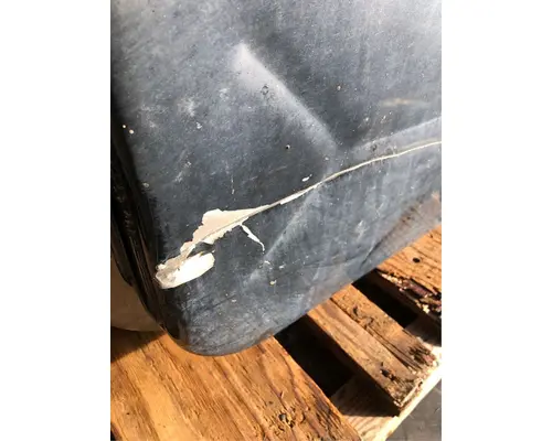 INTERNATIONAL 4200 Fuel Tank