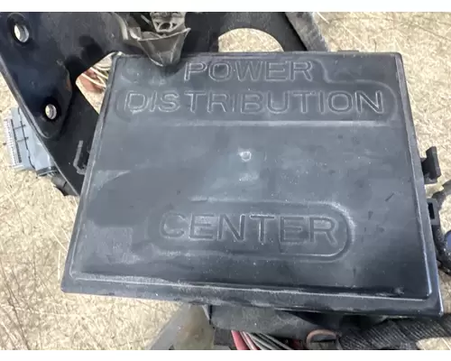 INTERNATIONAL 4200 Fuse Box