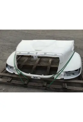 INTERNATIONAL 4200 HOOD