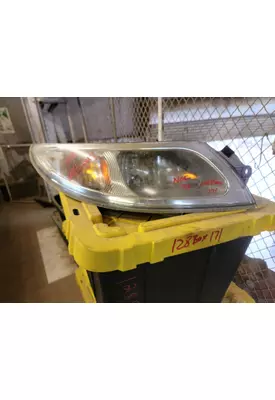 INTERNATIONAL 4200 Headlamp Assembly