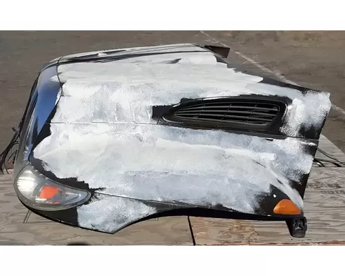 INTERNATIONAL 4200 Hood