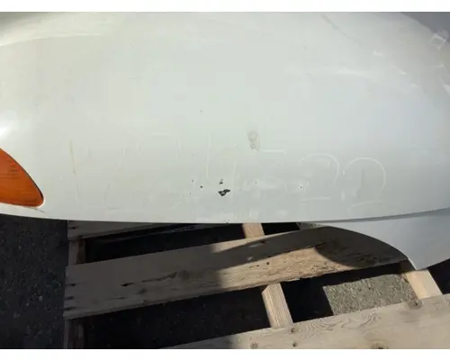 INTERNATIONAL 4200 Hood