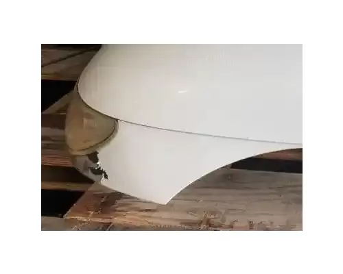 INTERNATIONAL 4200 Hood