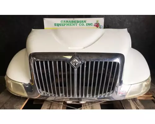 INTERNATIONAL 4200 Hood