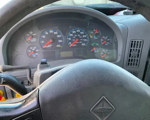 INTERNATIONAL 4200 Instrument Cluster