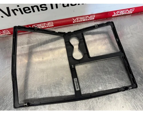 INTERNATIONAL 4200 Interior Parts, Misc.