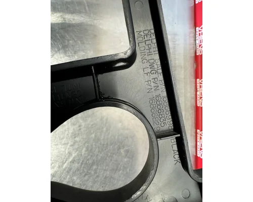 INTERNATIONAL 4200 Interior Parts, Misc.