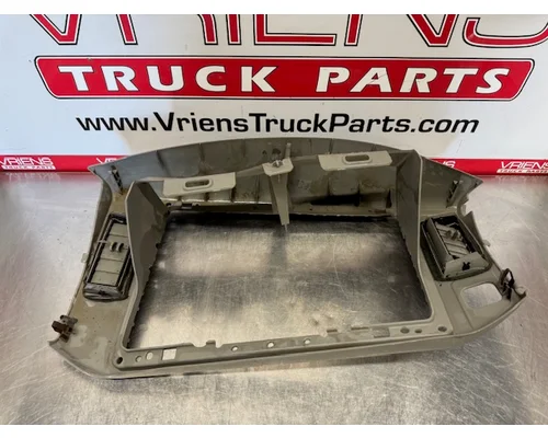 INTERNATIONAL 4200 Interior Parts, Misc.