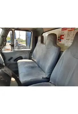INTERNATIONAL 4200 SEAT, FRONT