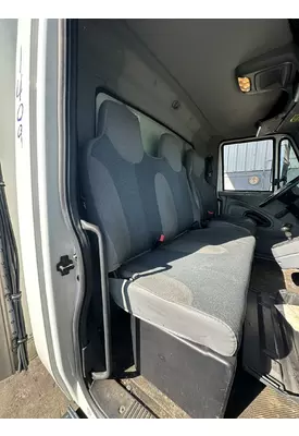 INTERNATIONAL 4200 Seat, Front