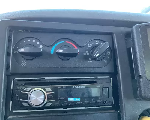 INTERNATIONAL 4200 Temperature Control