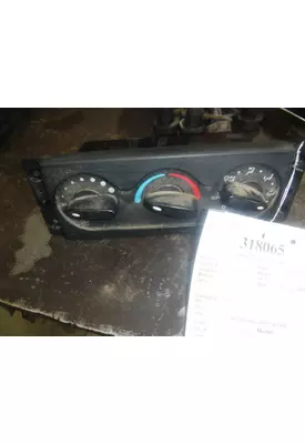 INTERNATIONAL 4300 / 7600 / 8600 Heater / AC Control