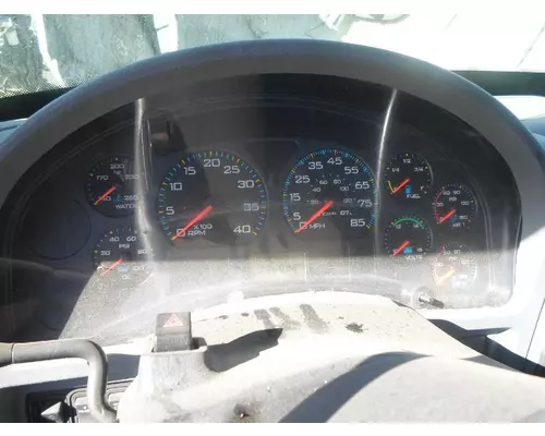 INTERNATIONAL 4300 / 7600 / 8600 Instrument Cluster