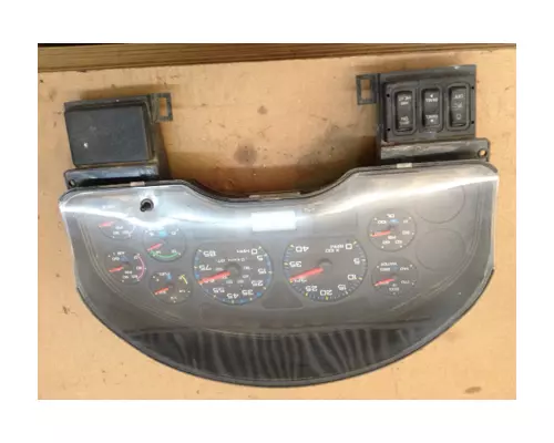 INTERNATIONAL 4300 / 7600 / 8600 Instrument Cluster