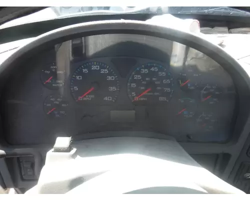 INTERNATIONAL 4300 / 7600 / 8600 Instrument Cluster