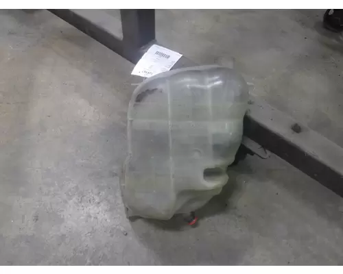 INTERNATIONAL 4300 / 7600 / 8600 Radiator Overflow Bottle