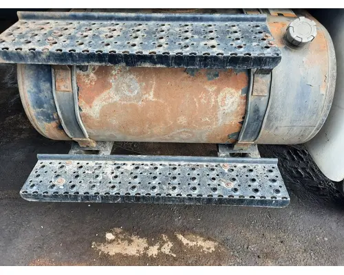 INTERNATIONAL 4300 2002-2009 FUEL TANK