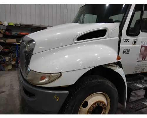 INTERNATIONAL 4300 2002-2009 HOOD
